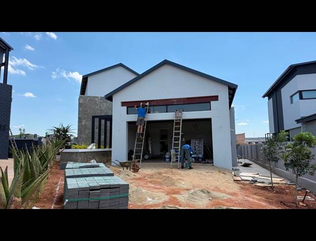 5 BEDROOM HOUSE FOR SALE IN FOUNTAINBROOK ESTATE